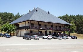 Complejo O Piñeiral A Fonsagrada